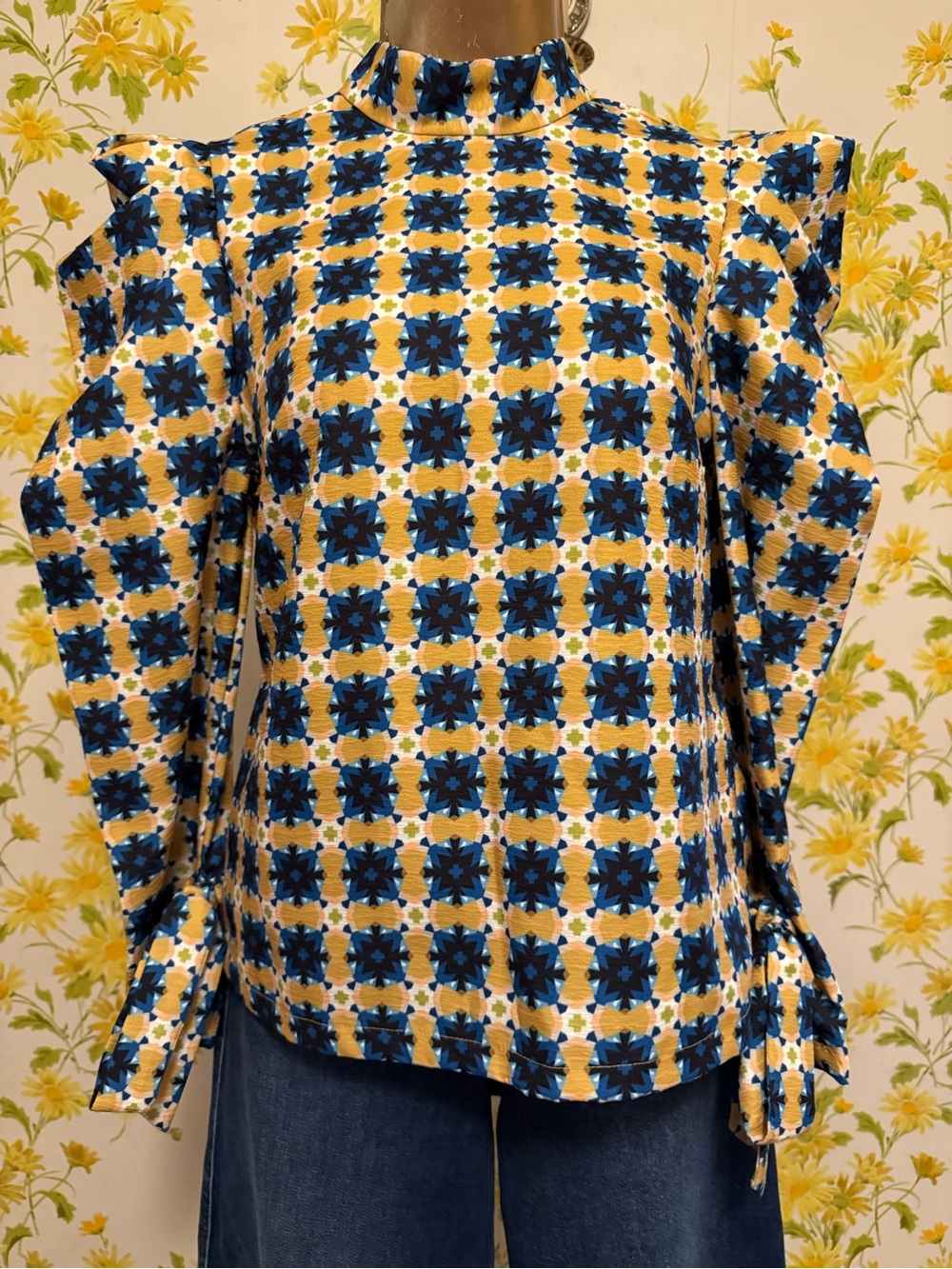 Ina Yellow and Blue High-Neck Puff Sleeve Blouse size M - Picture 6 of 15